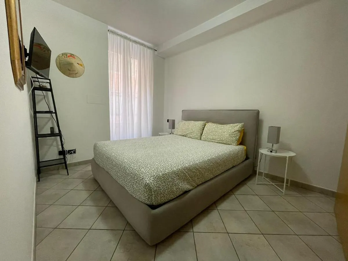 Casa Celeste, Bilocale Nel Pieno Centro Di Alassio location
